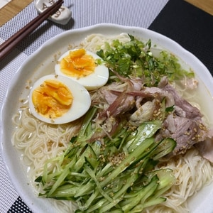 パパッと！鶏白湯風♪冷やしそうめん